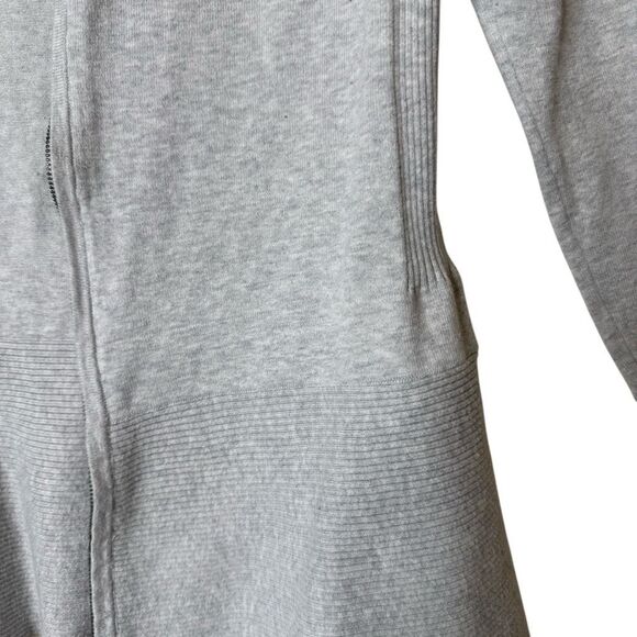 CAbi Willow Light Gray Double Zip Peplum Cardigan Sz M Preppy, Casual - Picture 5 of 13